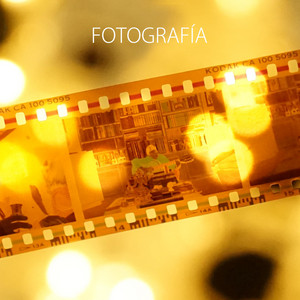 ALEJANDRO ZALAQUETT: Fotografía