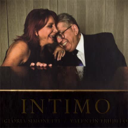 GLORIA SIMONETTI Y VALENTIN TRUJILLO: Intimo