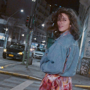 AMANDA KURT: Un poquito más