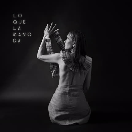 NATALIA CONTESSE: Lo que la mano da