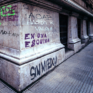 ASTROMODO: En una esquina