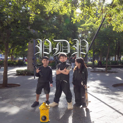KENITO & MATIAS SOTO: Plaza de Peruanas