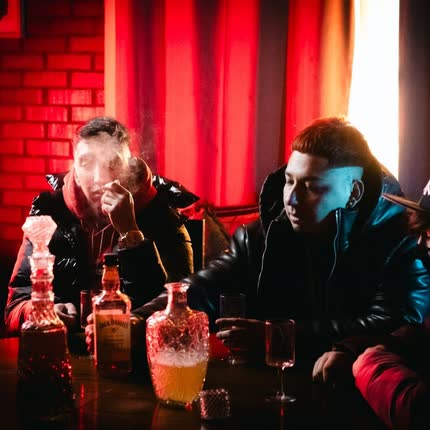 LIL THOM & GABITO BERETTA: Dale Gata