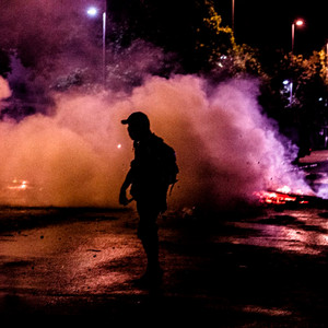CHARLIE GUNS: Incendiar