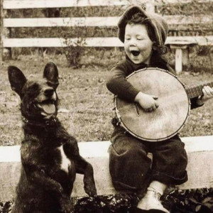 ABORDAJE: Canta, baila, ríe